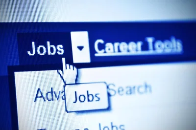 How to Find Jobs in Canada Through Social Media