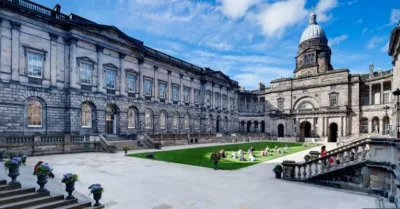 University of Edinburgh Global Undergraduate Mathematics Scholarships 2022-23